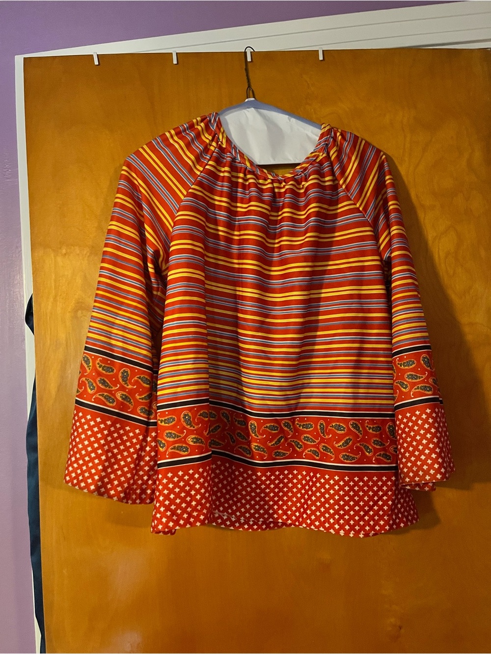 Women’s Red Striped & Paisley Long-Sleeve Top- 70s vintage